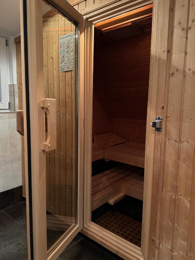 205 Qm "Traumtor" Mit Sauna, Whirlpool, Kamin Und 3 Terrassen Mit Blick In Die Boehmisch Saechsische Schweiz Dresden Exterior foto